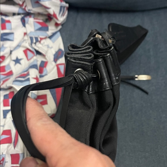 Lancel hobo bag black nylon with leather trim - Picture 4 of 9